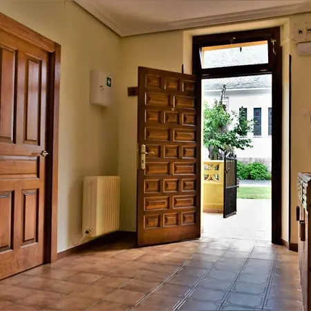 Vivienda Vacacional San Pumes Mestas De Con Exterior photo